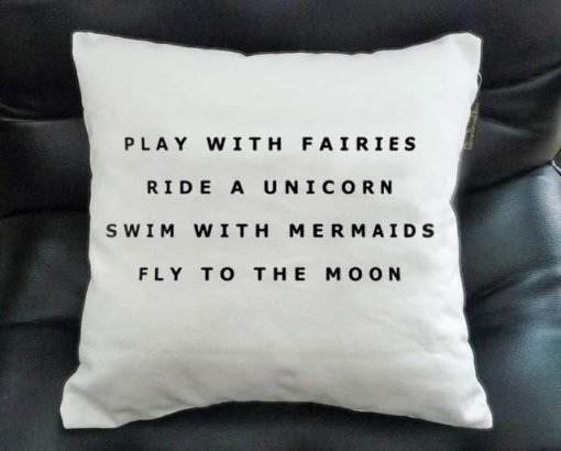 play with fairies Pillow Case