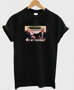 Obama Flips Off Trump T Shirt KM