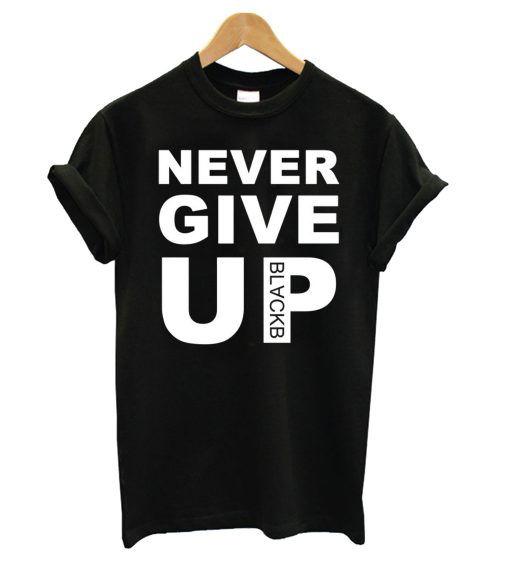 Never Give Up – Mo Salah T Shirt KM - Kendrablanca